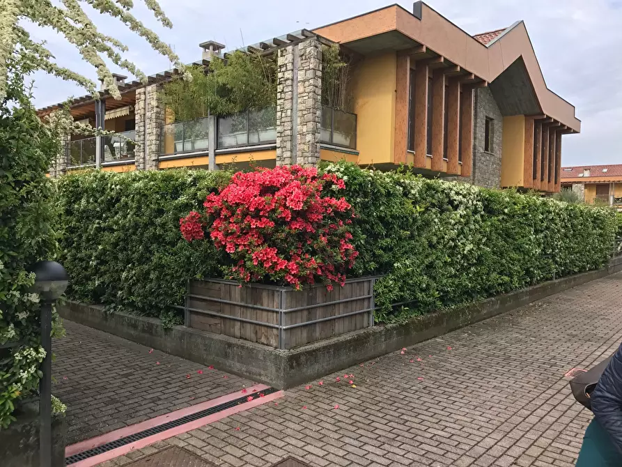 Immagine 5 di Bilocale in affitto  a Desenzano Del Garda