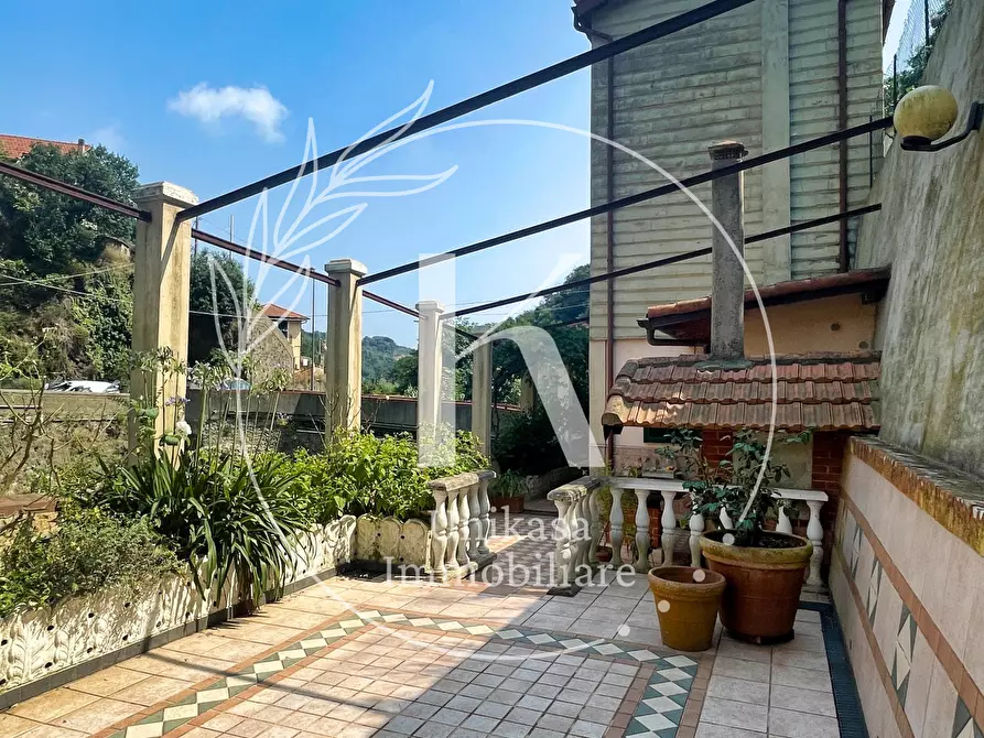 Immagine 30 di Casa indipendente in vendita  in Via Santuario a Savona