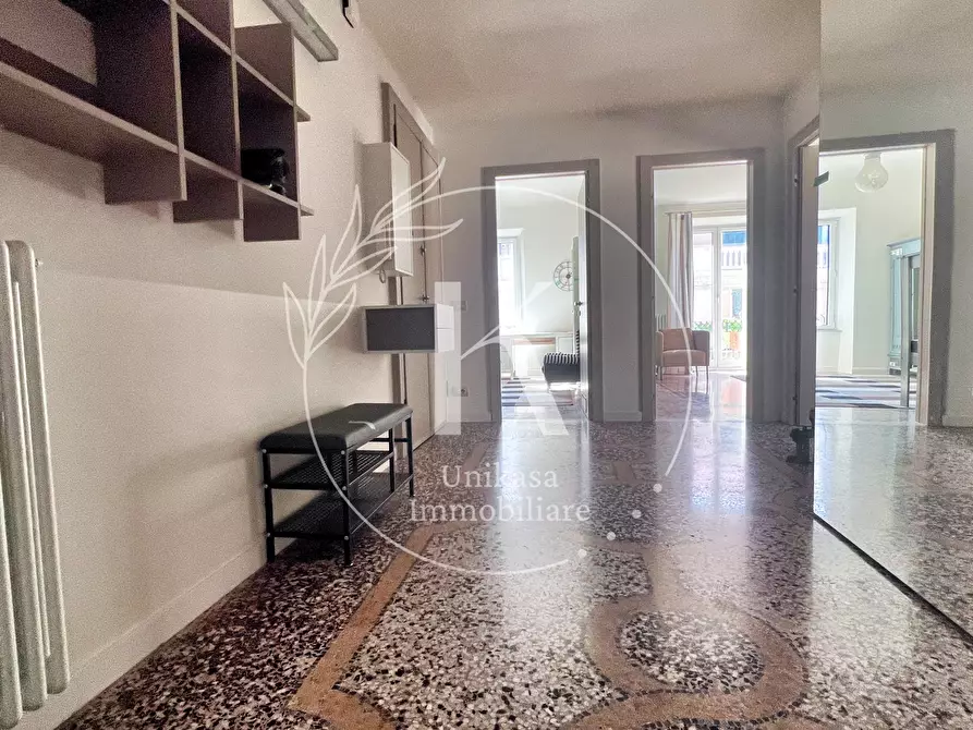 Immagine 9 di Pentalocale in vendita  in Via XX Settembre 21 a Savona