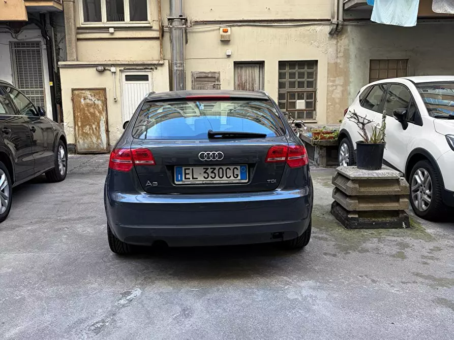 Immagine 2 di Garage in vendita  in Via Don Minzoni 14 R a Savona