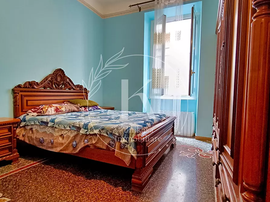 Immagine 26 di Pentalocale in vendita  in Via Santorre di Santarosa 3 a Savona