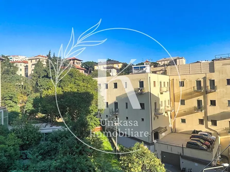 Immagine 26 di Quadrilocale in vendita  in Via Anton Giulio Barrili a Savona