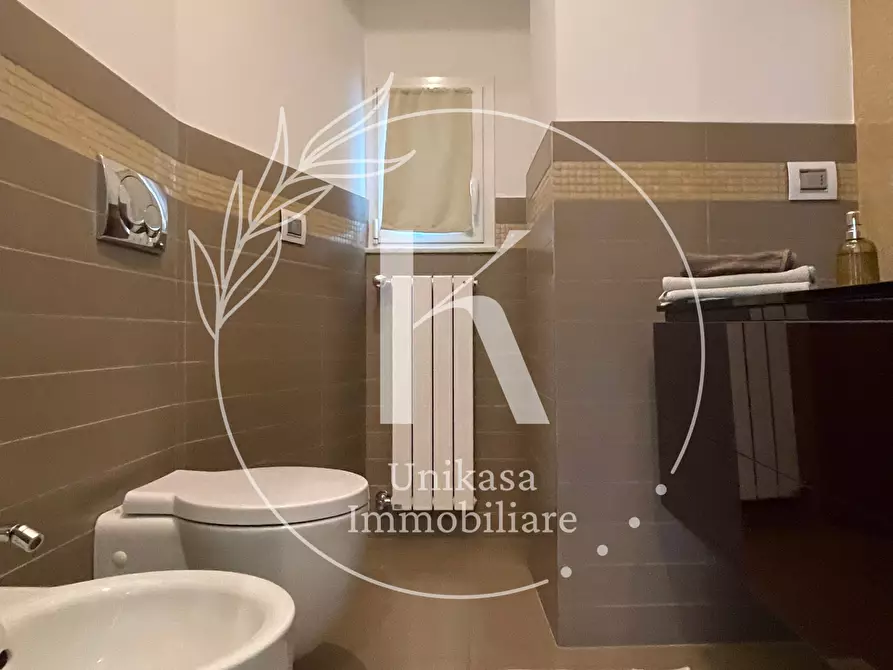 Immagine 50 di Attico in vendita  in Via Paleocapa a Savona