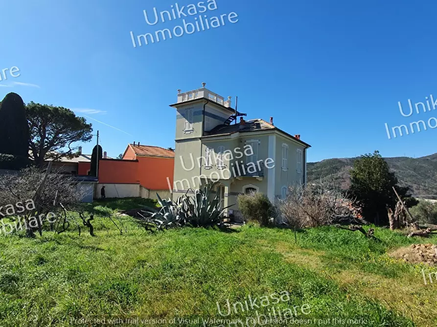 Immagine 6 di Villa in vendita  in Via Loreto a Savona