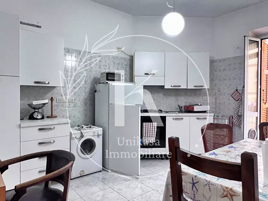 Immagine 10 di Quadrilocale in vendita  in Via IV Novembre 10 a Savona