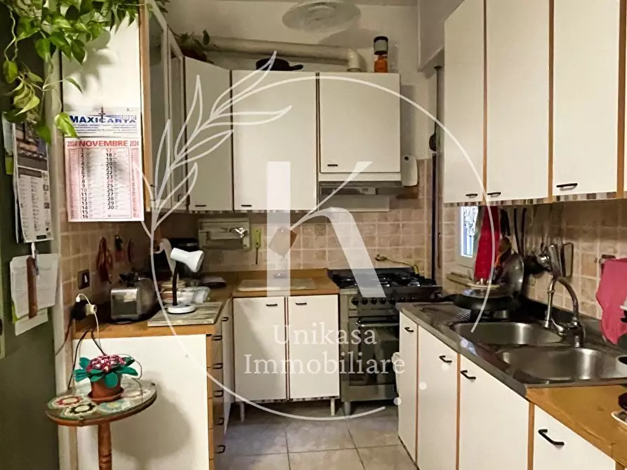 Immagine 5 di Quadrilocale in vendita  in Via Roma a Altare