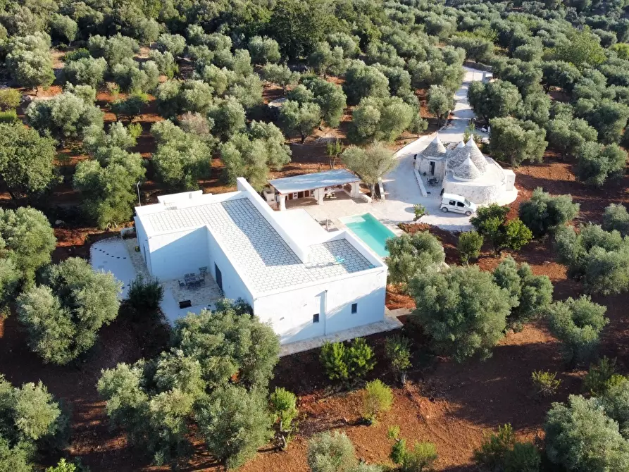 Immagine 50 di Villa in vendita  in CONTRADA  PASCAROSA a Ostuni