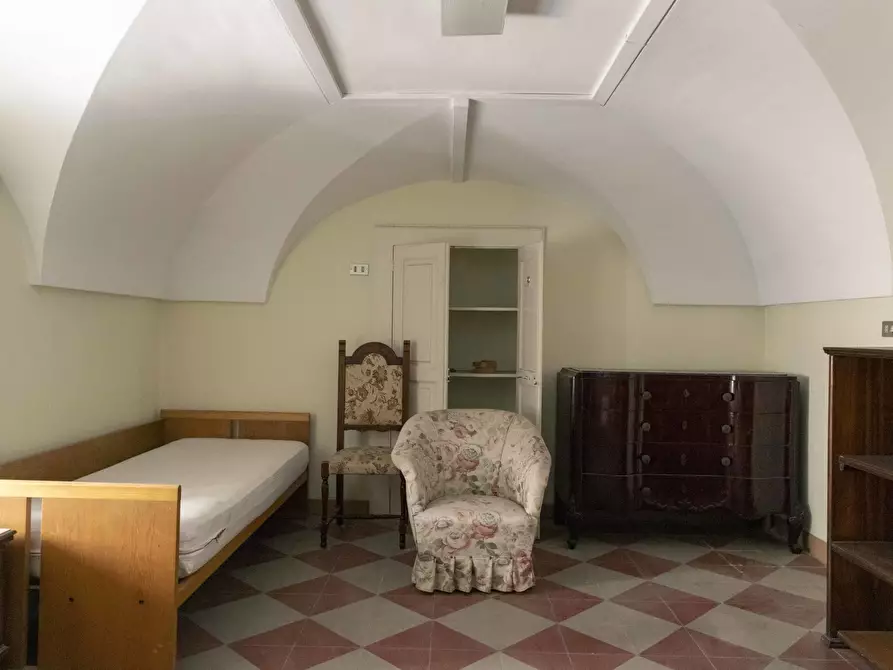 Immagine 13 di Palazzo in vendita  in Via Martiri di Kindu a Ostuni