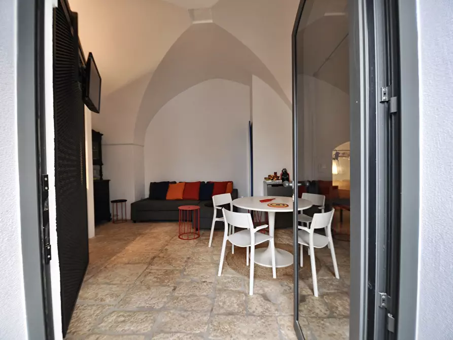 Immagine 17 di Casa indipendente in vendita  in VICO PERGOLA a Ostuni