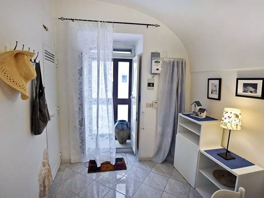 Immagine 3 di Casa indipendente in vendita  in Piazza della Liberta a Ostuni