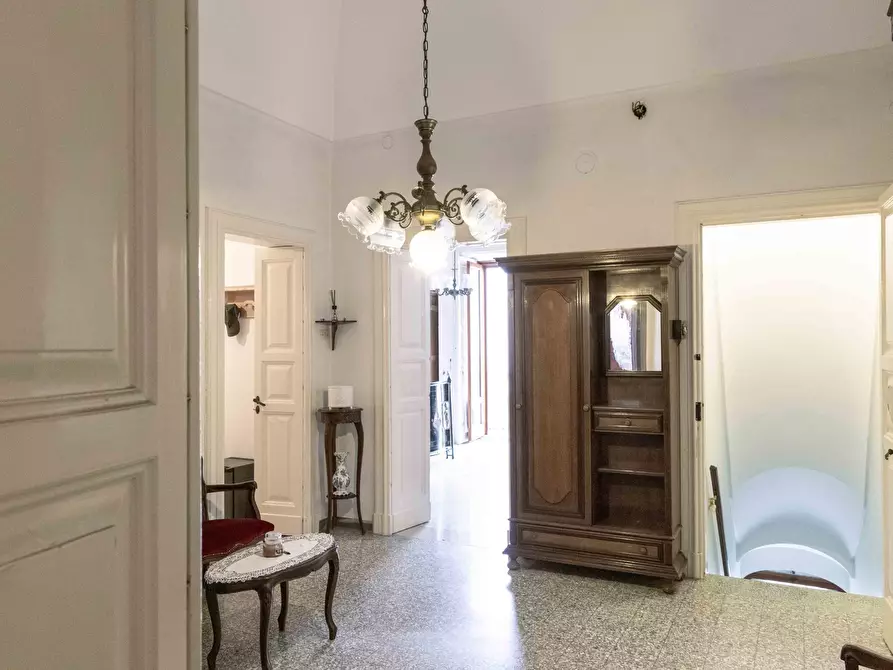 Immagine 5 di Palazzo in vendita  in Via Giordano Bruno 10 a Ostuni