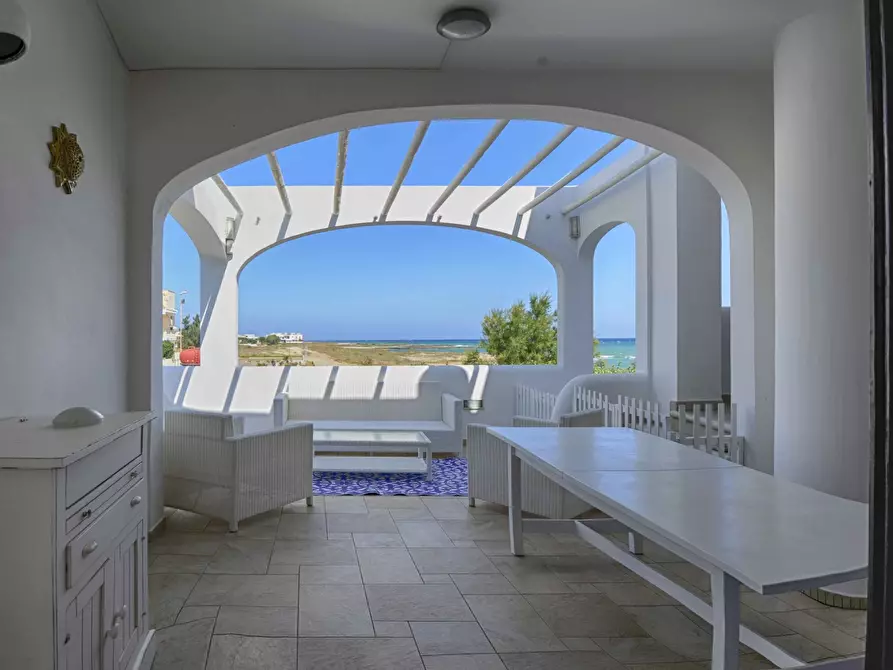 Immagine 13 di Villa in vendita  a Carovigno