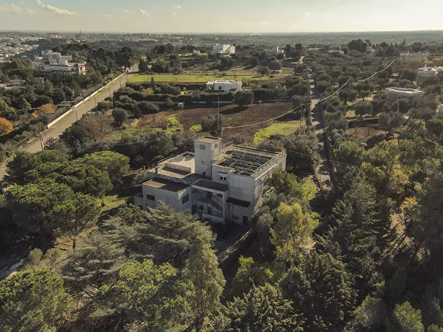 Immagine 33 di Villa in vendita  11 a Ostuni