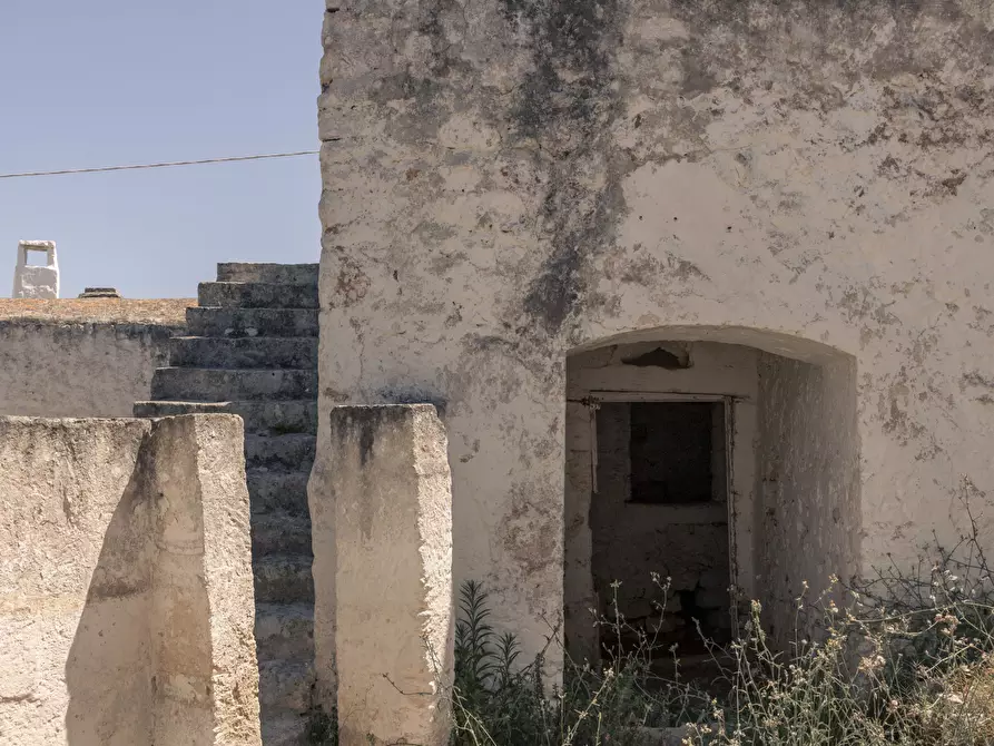 Immagine 9 di Rustico / casale in vendita  a Ostuni