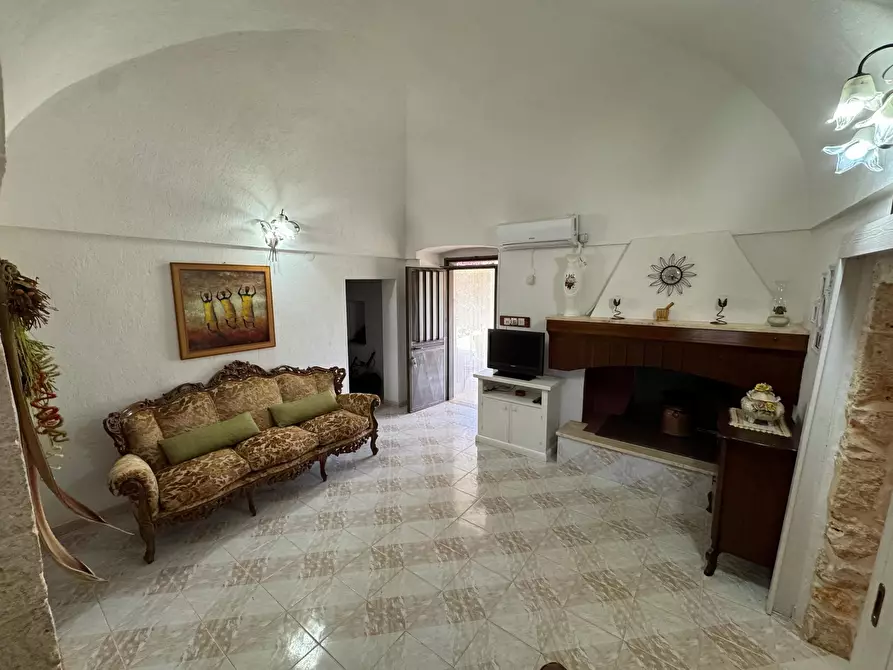 Immagine 41 di Villa in vendita  in Strada Provinciale 29 a Ceglie Messapico