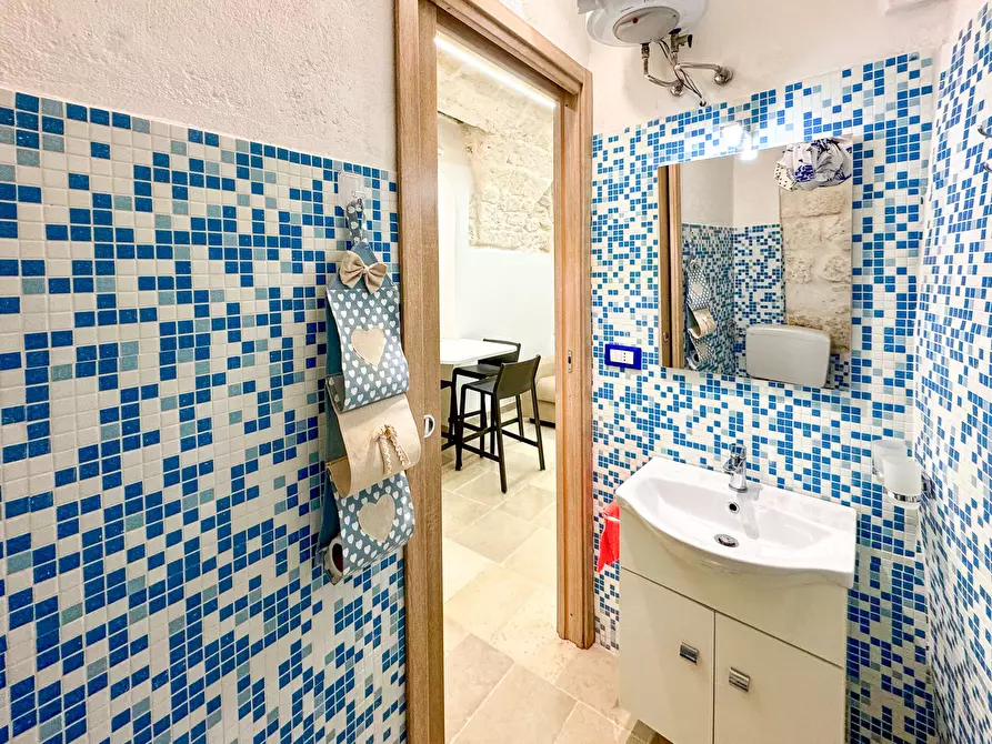 Immagine 26 di Casa indipendente in vendita  in VIA CATTEDRALE 6 a Ostuni