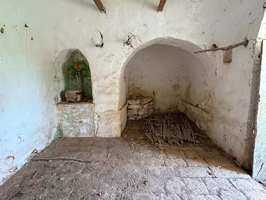 Immagine 3 di Casa indipendente in vendita  in CONTRADA PASCAROSA a Ostuni