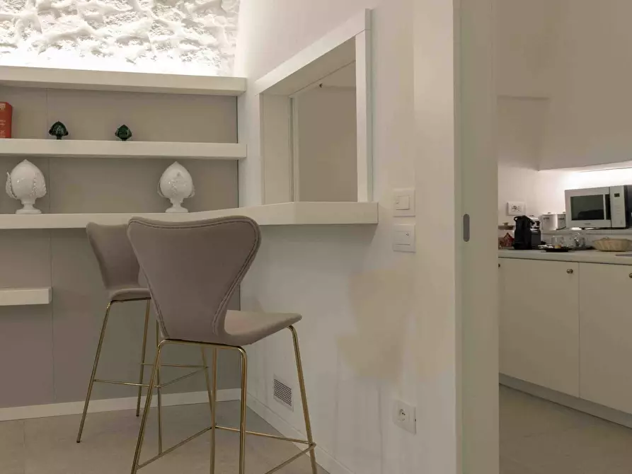 Immagine 52 di Palazzo in vendita  in Via Luca Mindelli a Ostuni