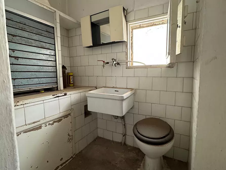 Immagine 37 di Casa indipendente in vendita  in Via Cattedrale a Ostuni