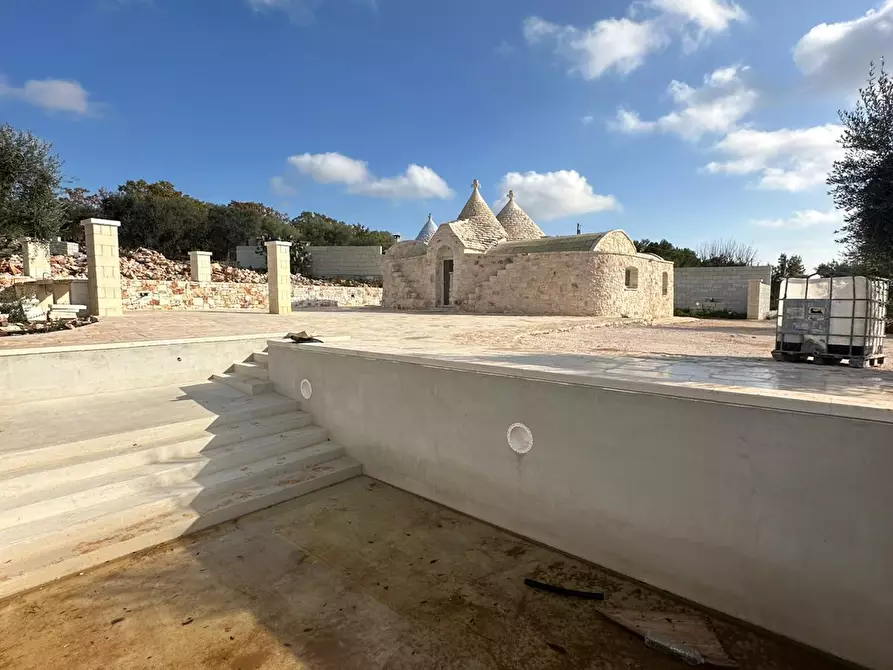 Immagine 15 di Villa in vendita  in Contrada Semeraro, sn a Ceglie Messapico