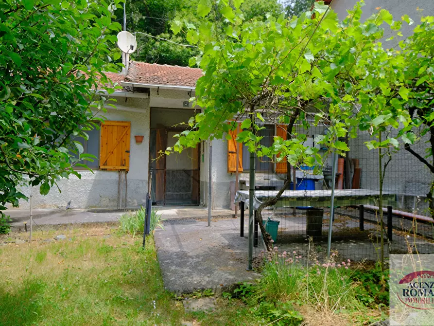 Immagine 3 di Villetta a schiera in vendita  in Località Oltreacqua 11 a Sassello