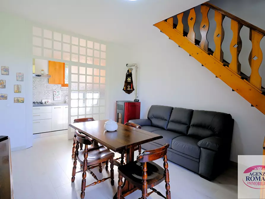 Immagine 11 di Trilocale in vendita  in Localita' Molana 27 a Sassello