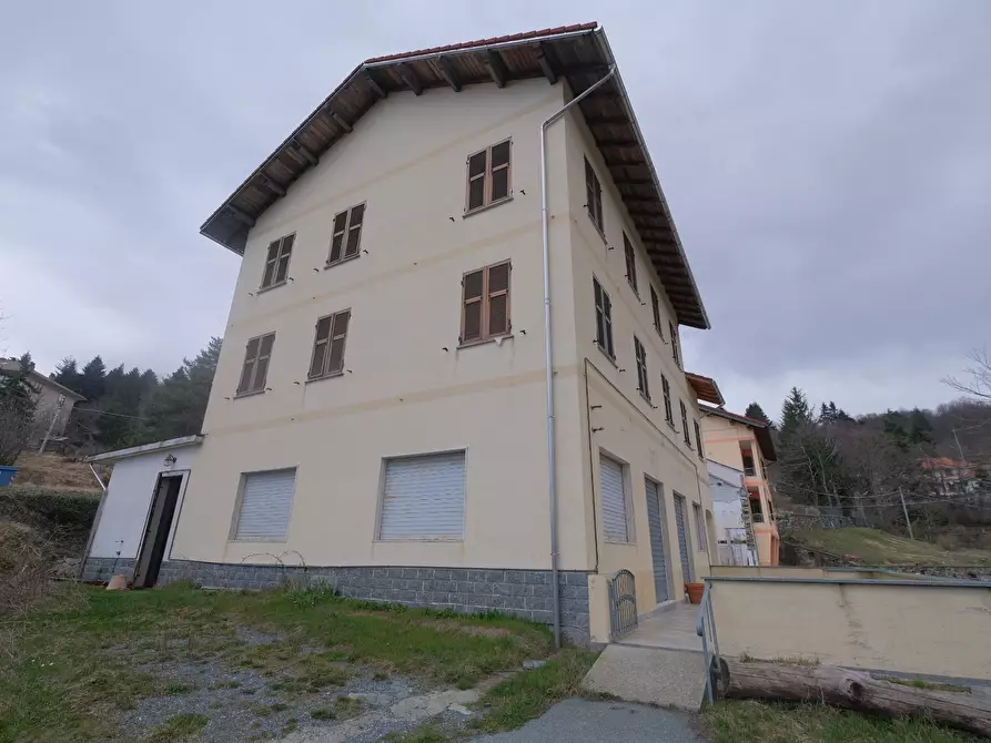 Immagine 3 di Albergo/B&B/Residence in vendita  a Urbe