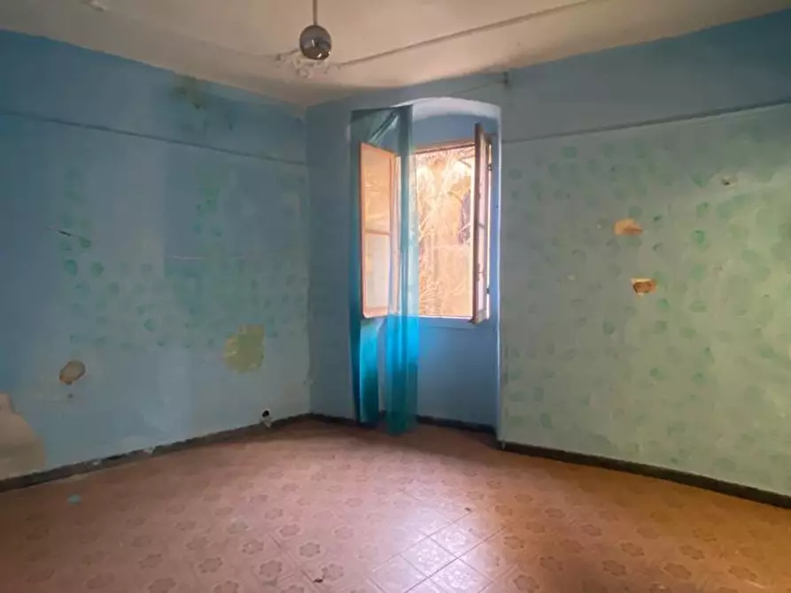 Immagine 47 di Porzione di casa in vendita  a Sassello