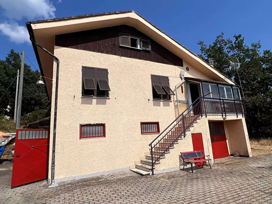 Immagine 2 di Villa in vendita  in Strada Coda 248 a Ponzone