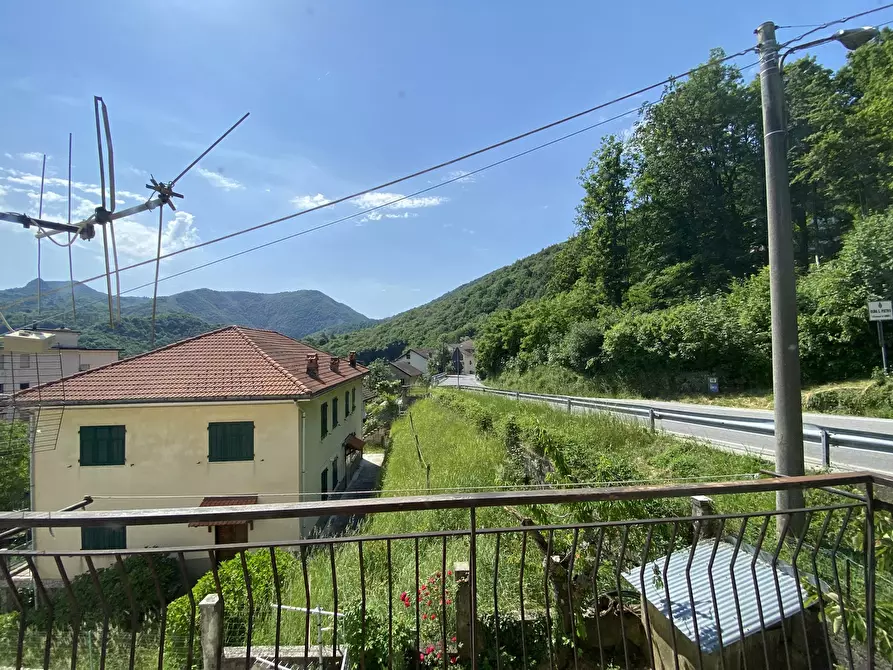 Immagine 4 di Trilocale in vendita  in Via E. Ramorino 3/5 a Urbe