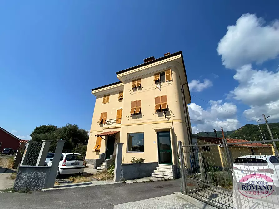 Immagine 3 di Appartamento in vendita  in Via Fodrato 16 a Albisola Superiore