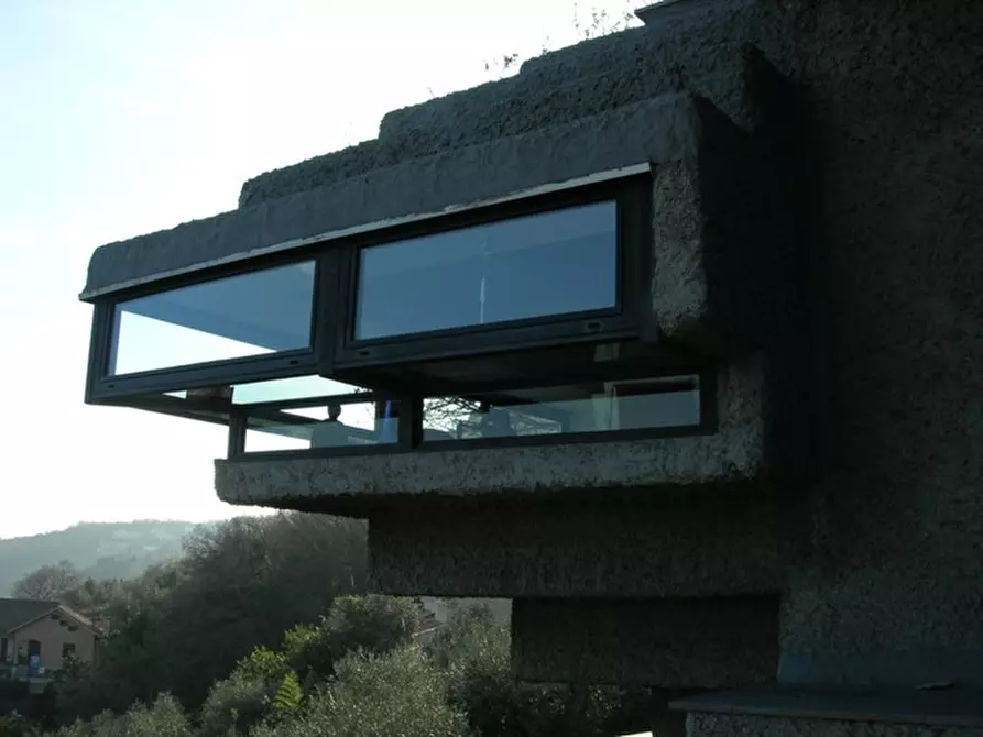 Immagine 3 di Casa semindipendente in vendita  a Bergeggi