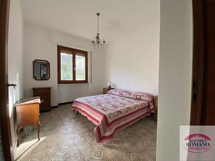 Immagine 12 di Trilocale in vendita  in Via Francia 27 a Tiglieto