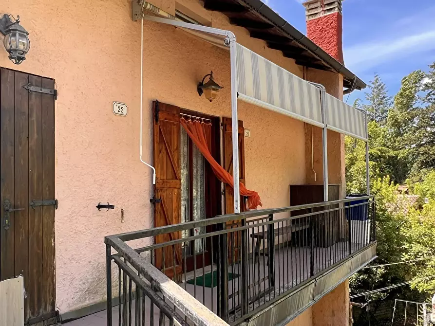 Immagine 1 di Quadrilocale in vendita  in Località la Pineta 26 a Pontinvrea
