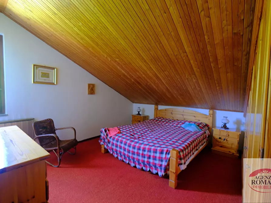 Immagine 37 di Casa trifamiliare in vendita  in Località Marrona 8 a Sassello