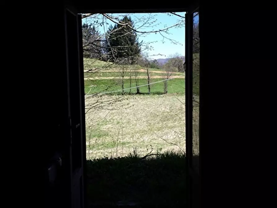 Immagine 9 di Porzione di casa in vendita  a Sassello