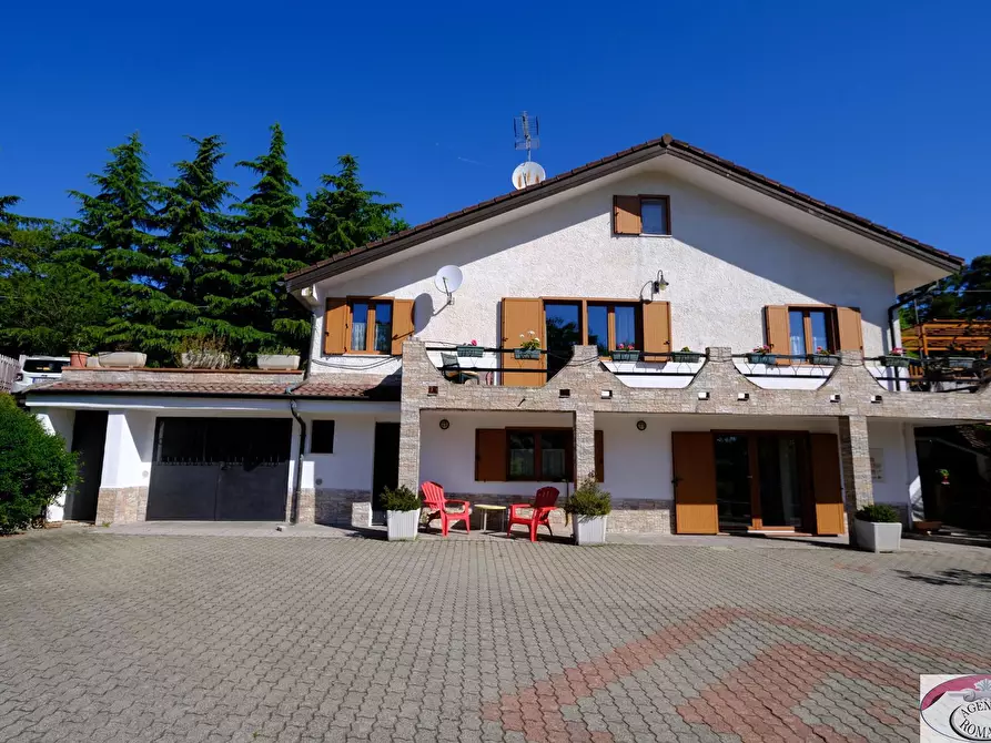 Immagine 1 di Villa in vendita  a Ponzone