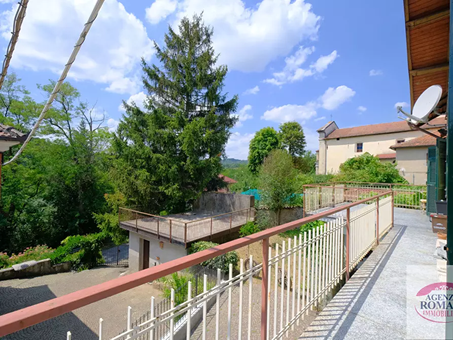 Immagine 56 di Villa in vendita  a Pareto