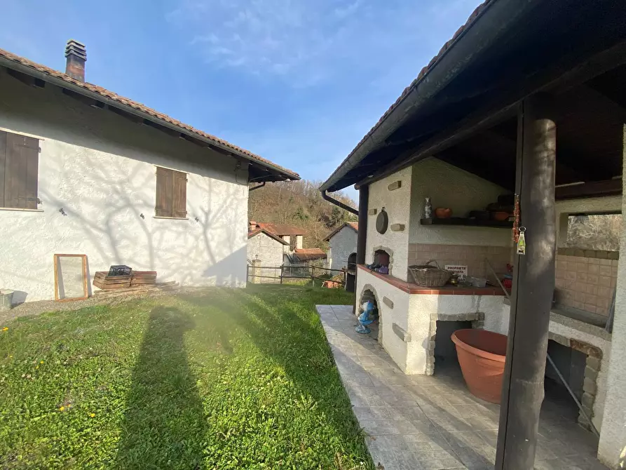 Immagine 6 di Rustico / casale in vendita  in Strada Galli 88 a Ponzone