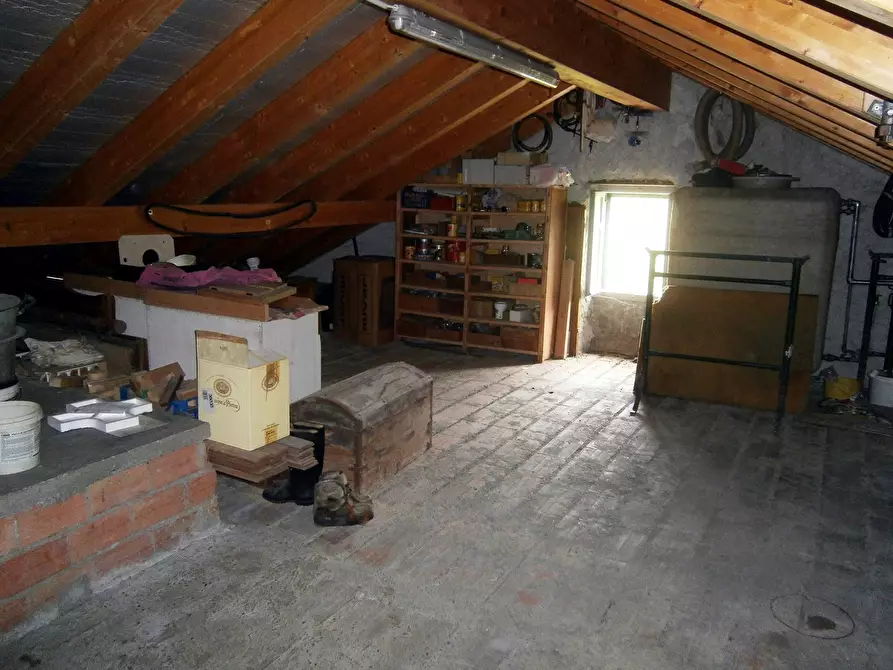 Immagine 24 di Rustico / casale in vendita  a Ponzone
