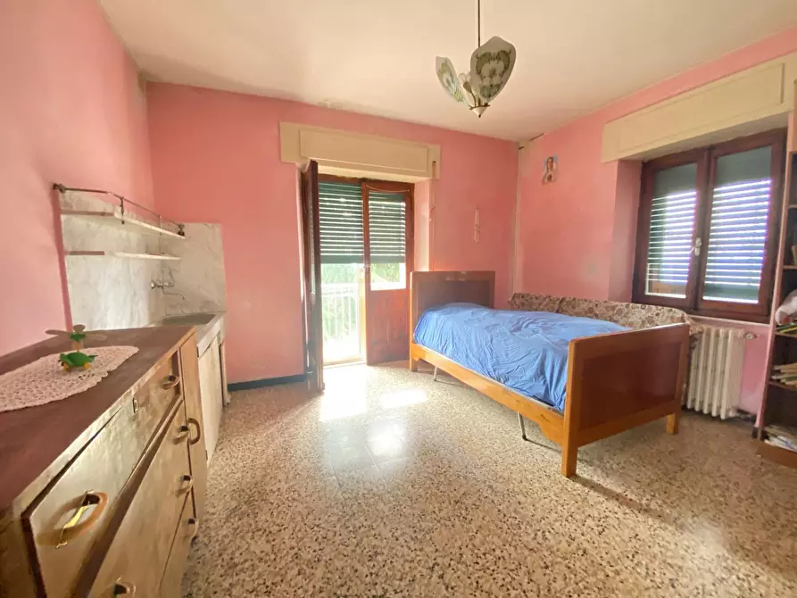 Immagine 39 di Rustico / casale in vendita  in SP210 66 a Ponzone
