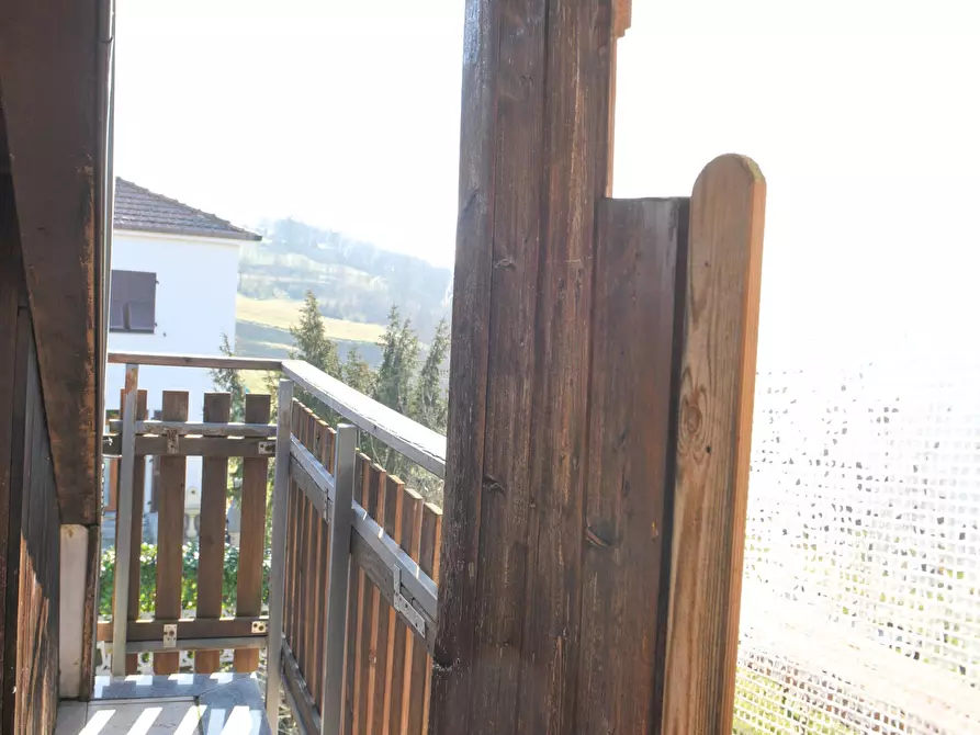 Immagine 51 di Villa in vendita  in Località Costalupara 9 a Dego