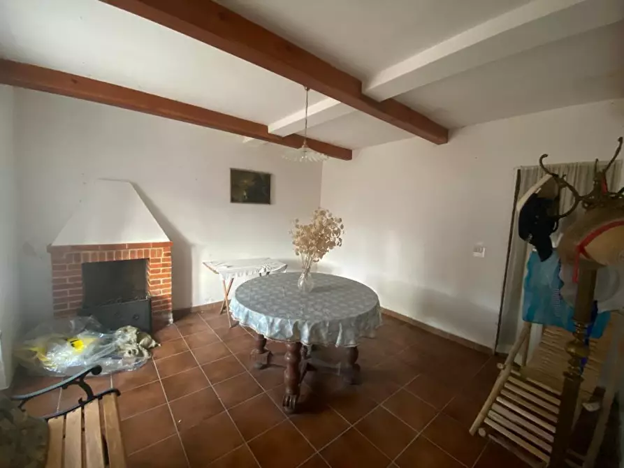 Immagine 28 di Rustico / casale in vendita  a Urbe