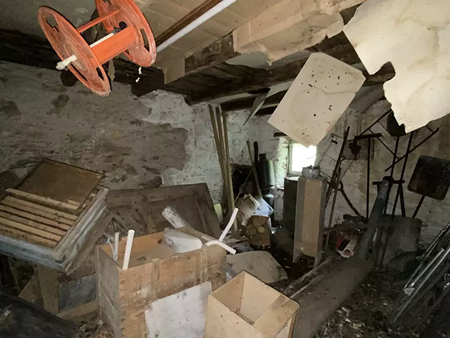 Immagine 35 di Casa indipendente in vendita  in Via Monterosso 11 a Tiglieto