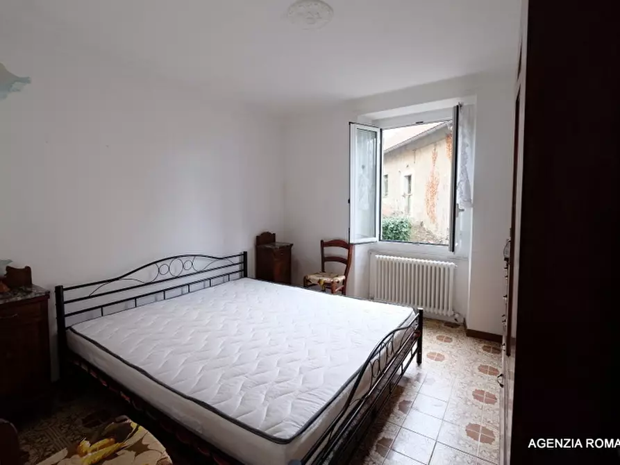 Immagine 9 di Appartamento in vendita  a Urbe