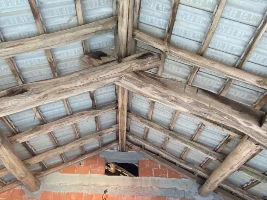 Immagine 17 di Rustico / casale in vendita  a Sassello