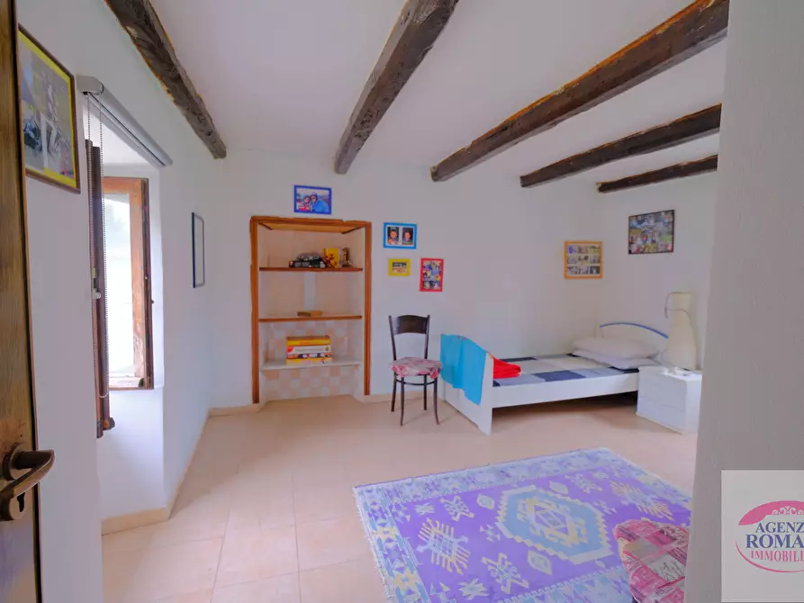 Immagine 29 di Rustico / casale in vendita  a Pareto