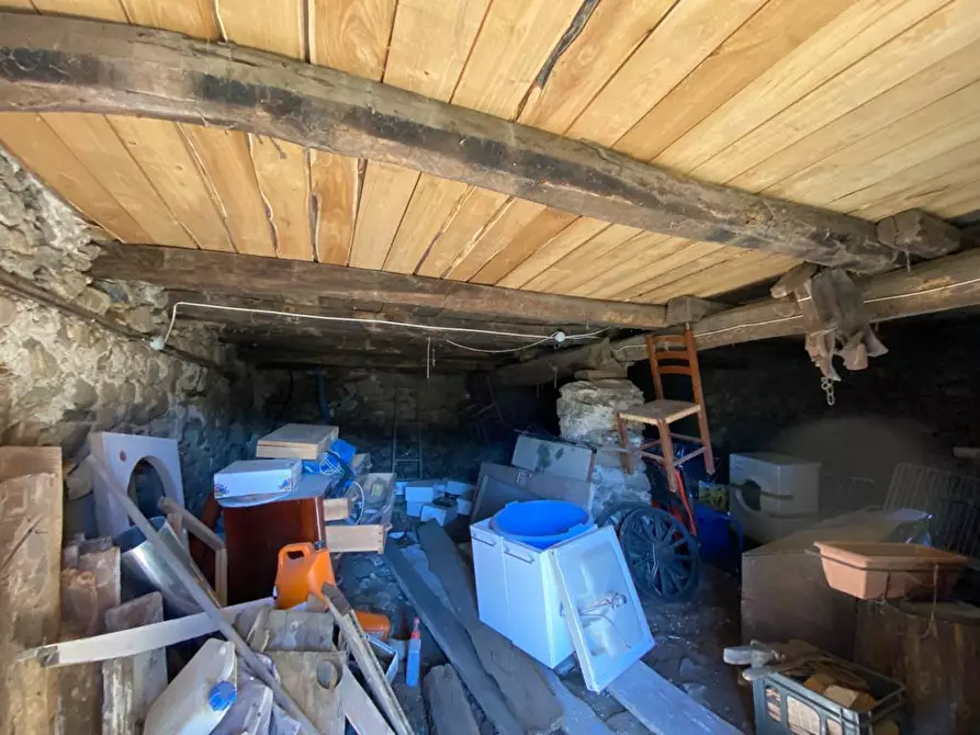 Immagine 21 di Rustico / casale in vendita  in SP7 10 a Sassello