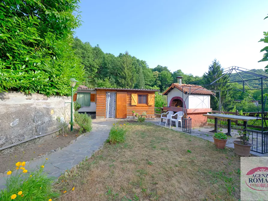 Immagine 12 di Baita in vendita  in Via Vallescura 9 a Urbe