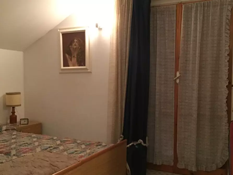 Immagine 14 di Appartamento in vendita  a Urbe